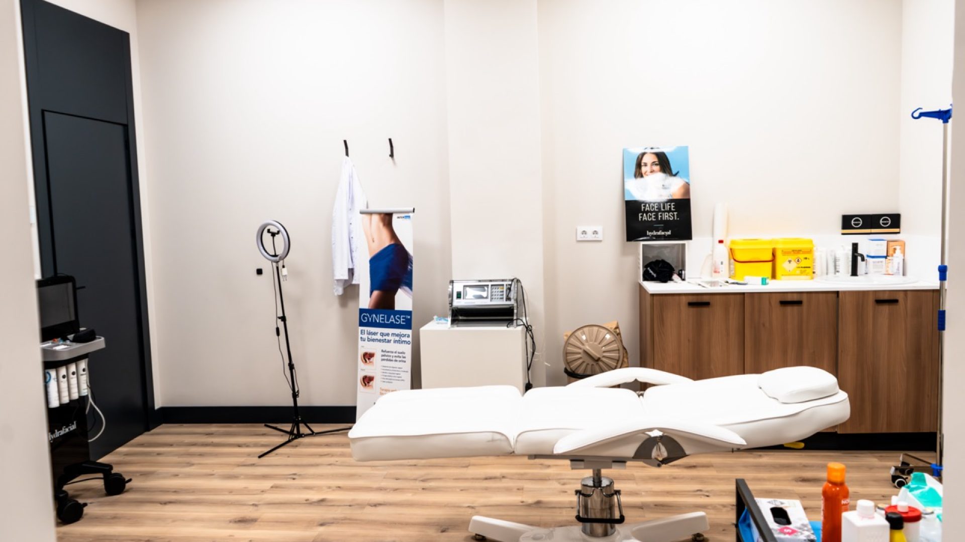 _A743928 de tamaño grande